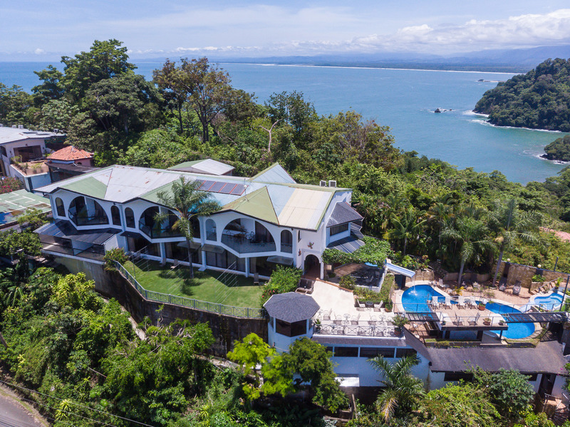 26 bed Hotel / Leisure For Sale in Quepos, Puntarenas - 1