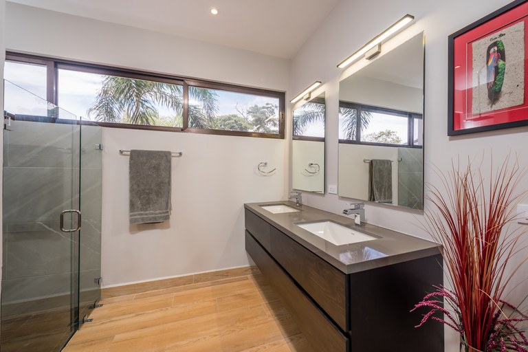 4 bed Single Family Homes For Sale in Hermosa, Guanacaste - thumb 12