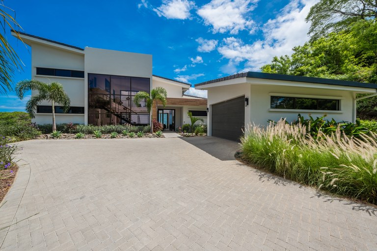 4 bed Single Family Homes For Sale in Hermosa, Guanacaste - thumb 19