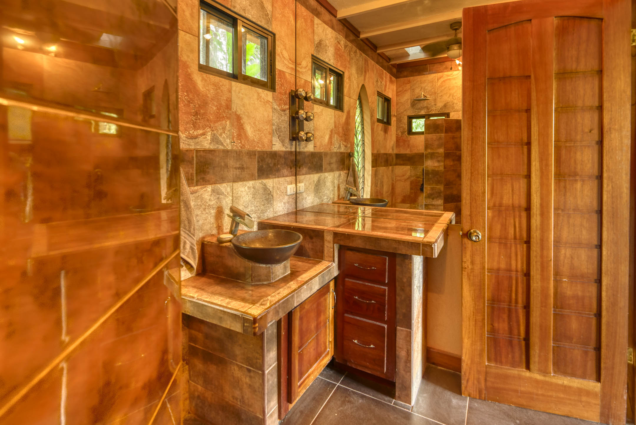4 bed Single Family Homes For Sale in Uvita, Puntarenas - thumb 18