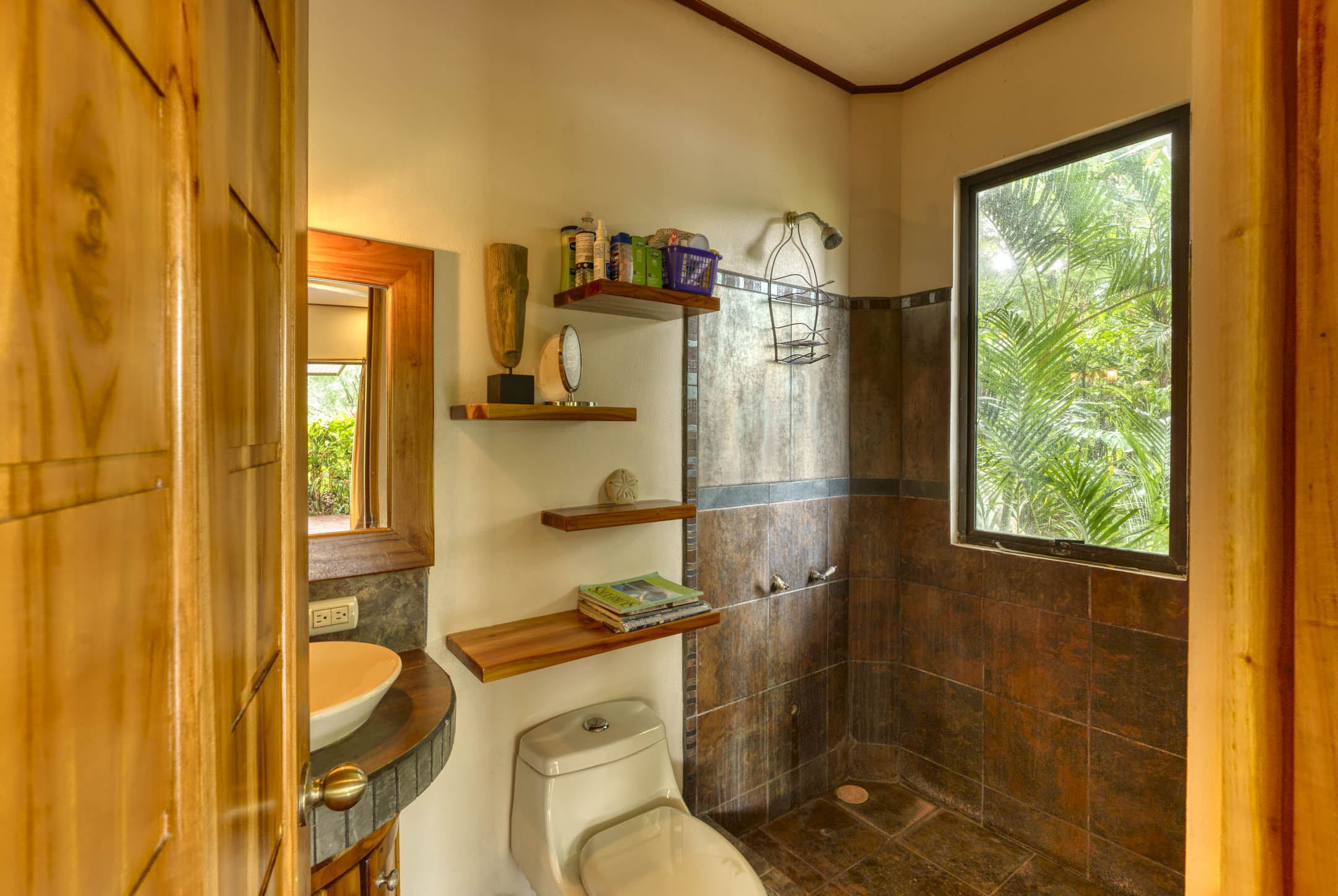 4 bed Single Family Homes For Sale in Uvita, Puntarenas - thumb 26