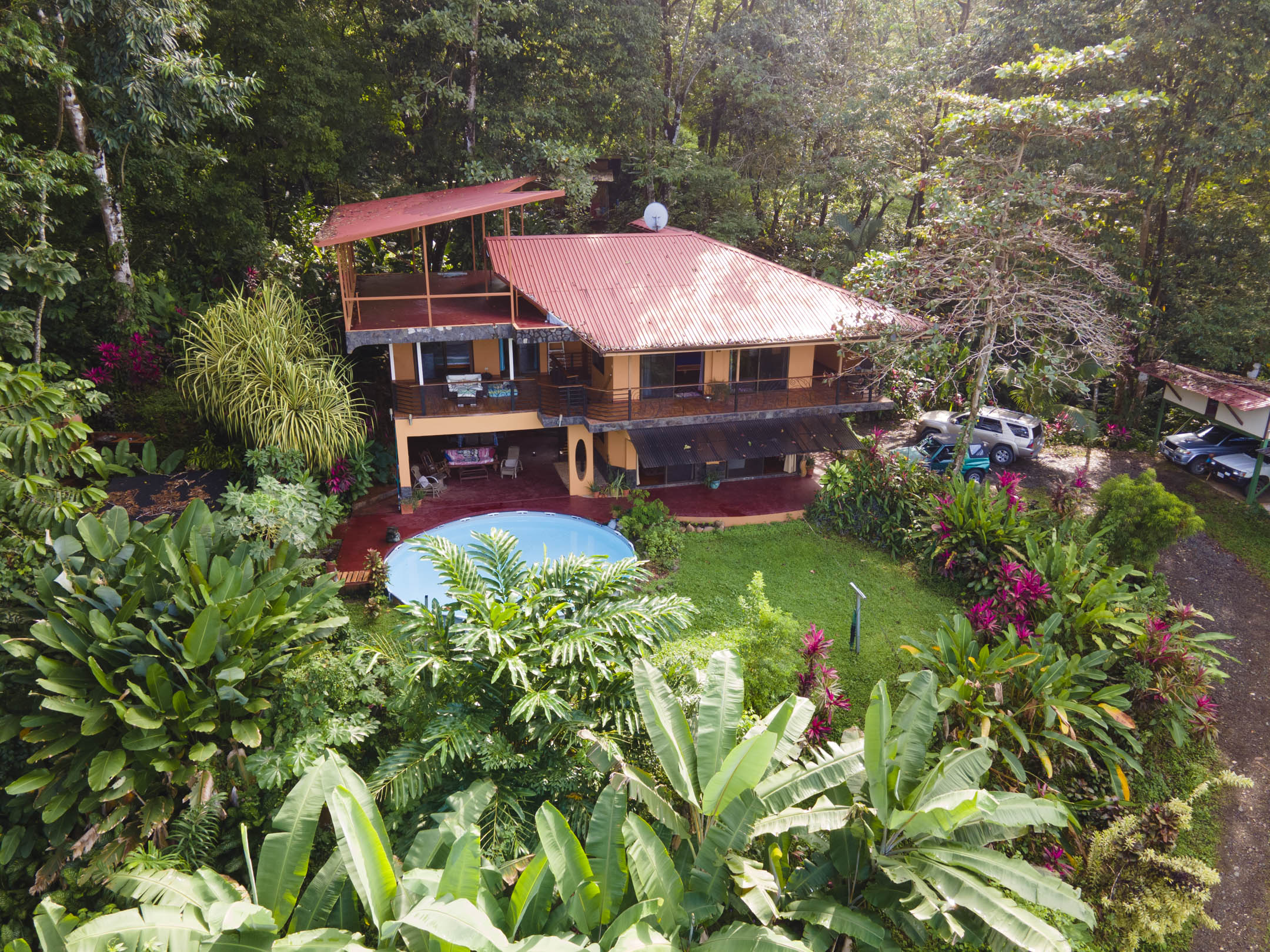4 bed Single Family Homes For Sale in Uvita, Puntarenas - thumb 2
