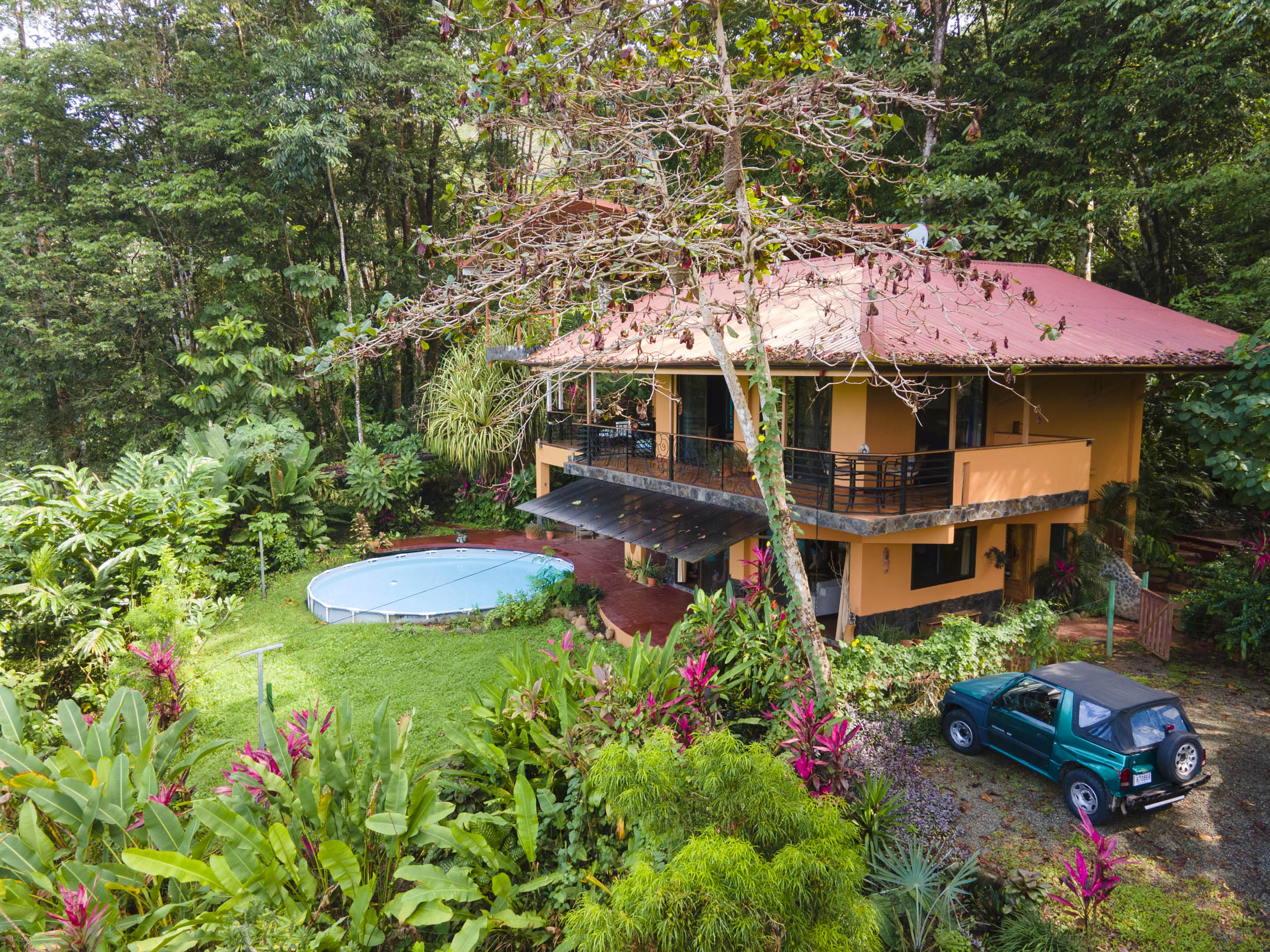 4 bed Single Family Homes For Sale in Uvita, Puntarenas - thumb 3