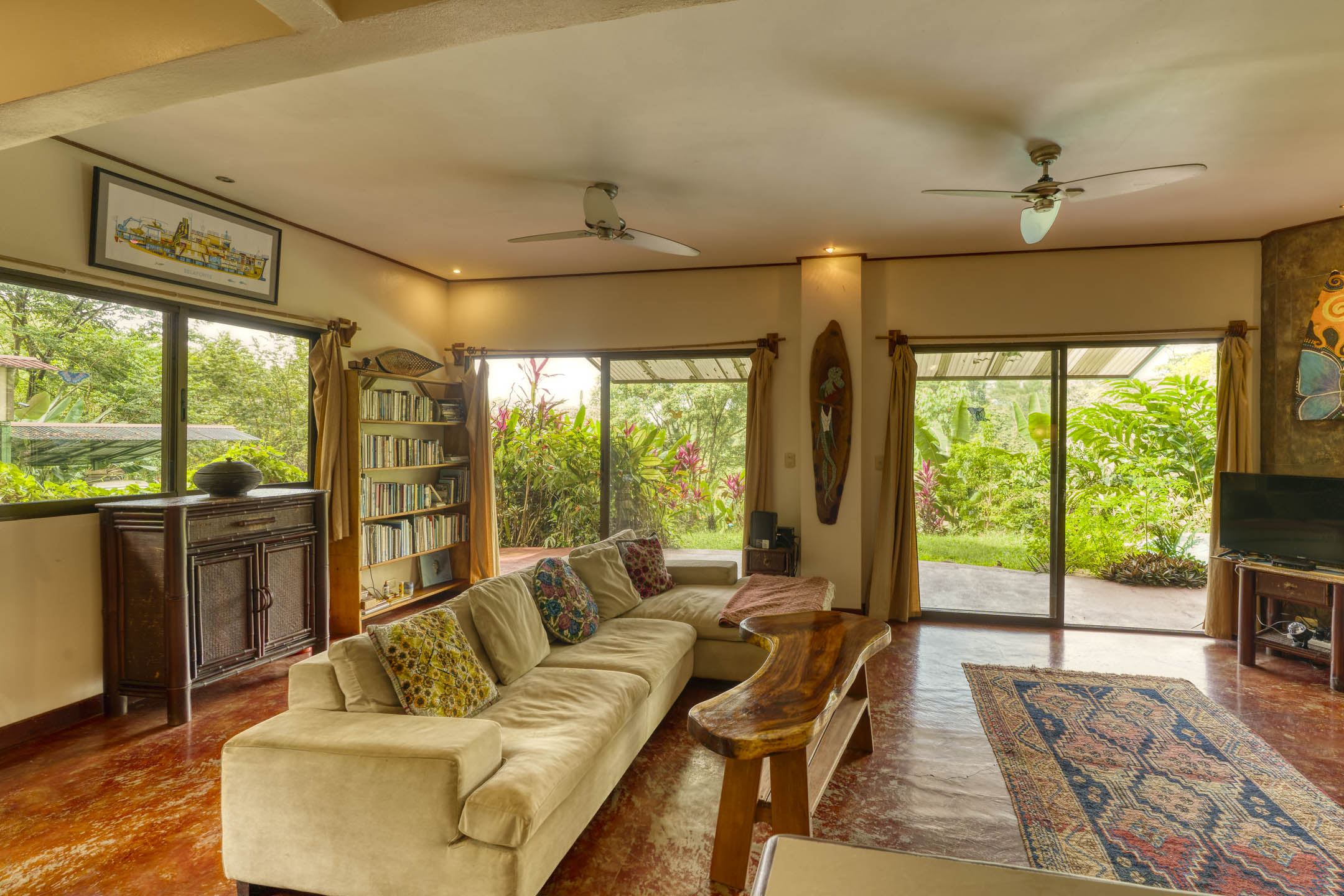 4 bed Single Family Homes For Sale in Uvita, Puntarenas - thumb 23