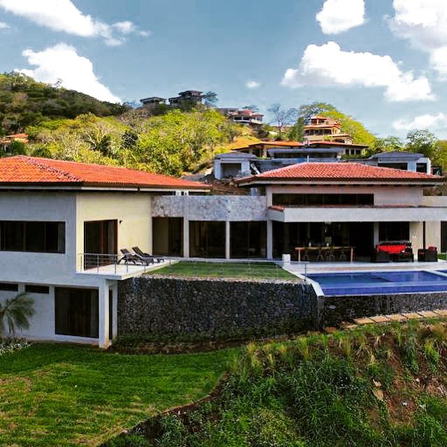 5 bed Single Family Homes For Sale in Playas Del Coco, Guanacaste - thumb 2