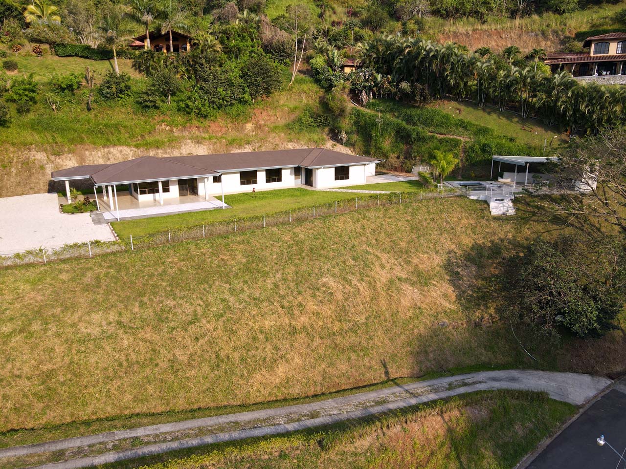 3 bed Single Family Homes For Sale in Atenas, Alajuela - thumb 3