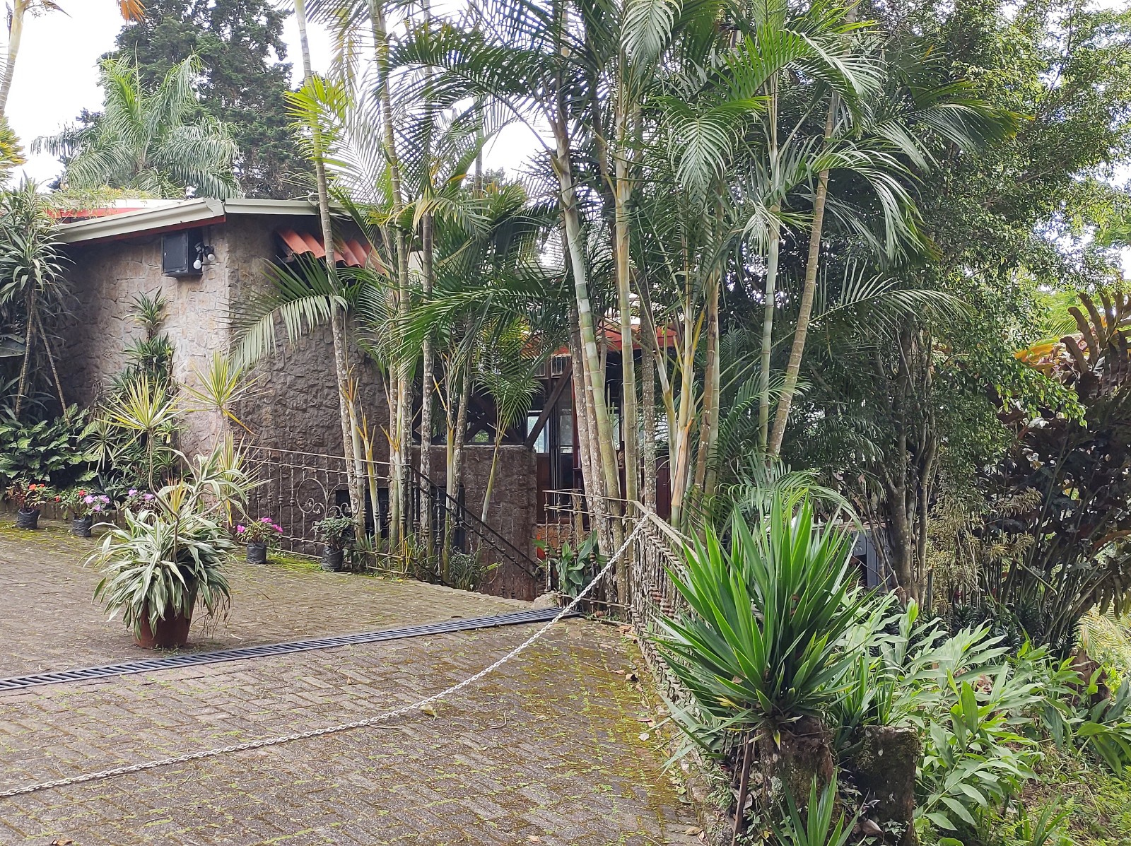 7 bed Single Family Homes For Sale in Tres Ríos, Cartago - thumb 28