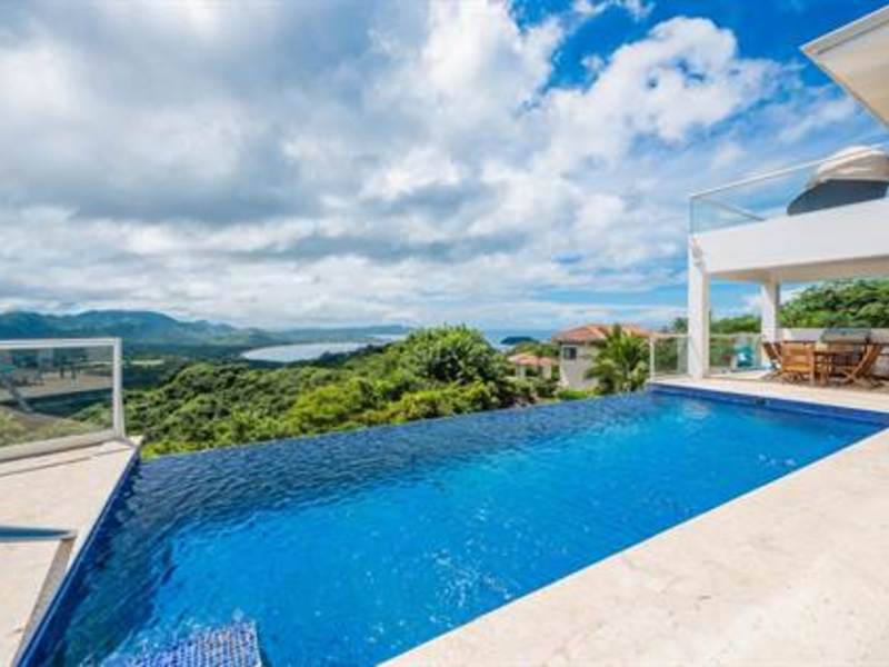 6 bed Single Family Homes For Sale in Playa Flamingo, Guanacaste - 1