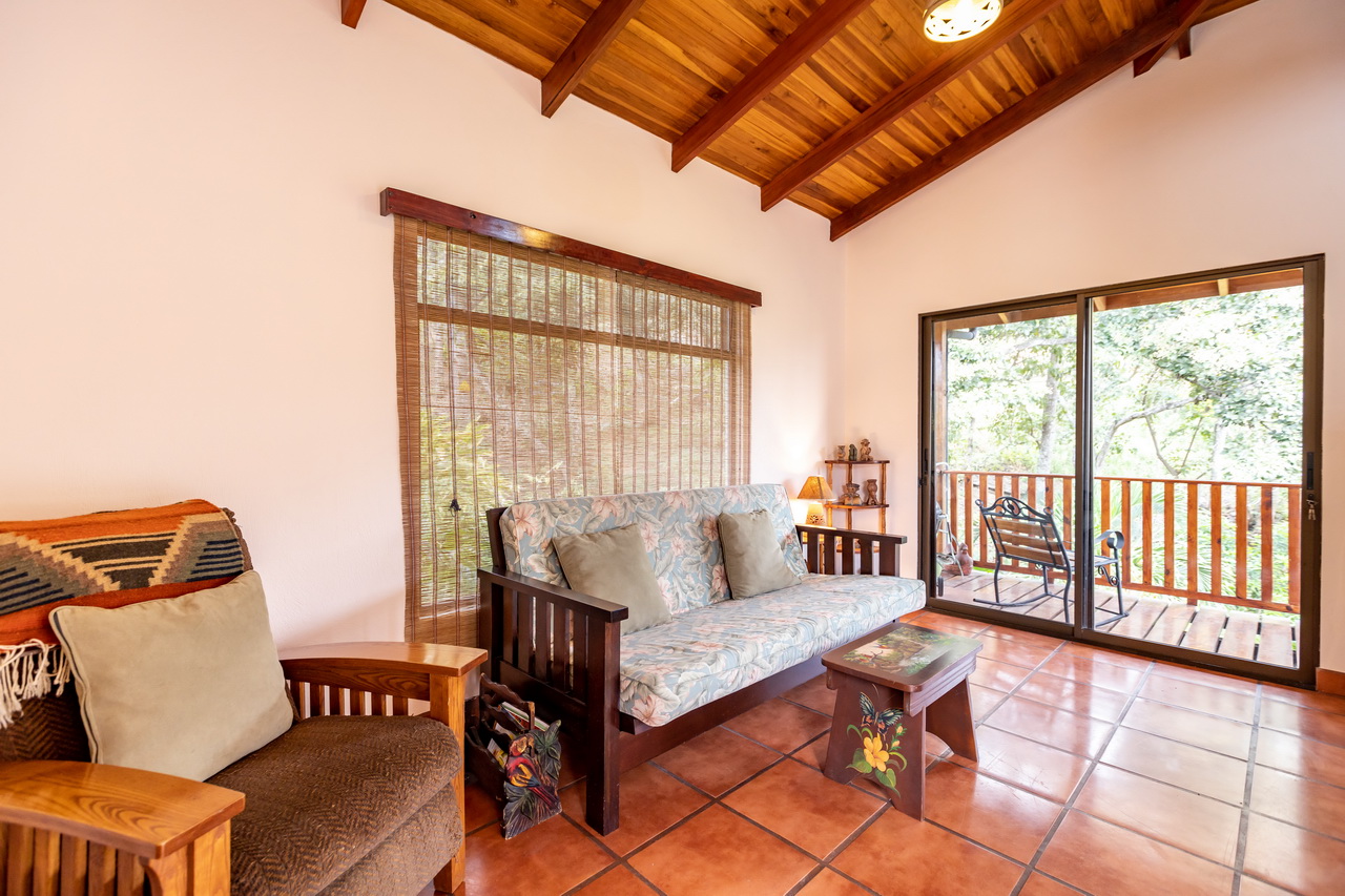 4 bed Single Family Homes For Sale in Atenas, Alajuela - thumb 7