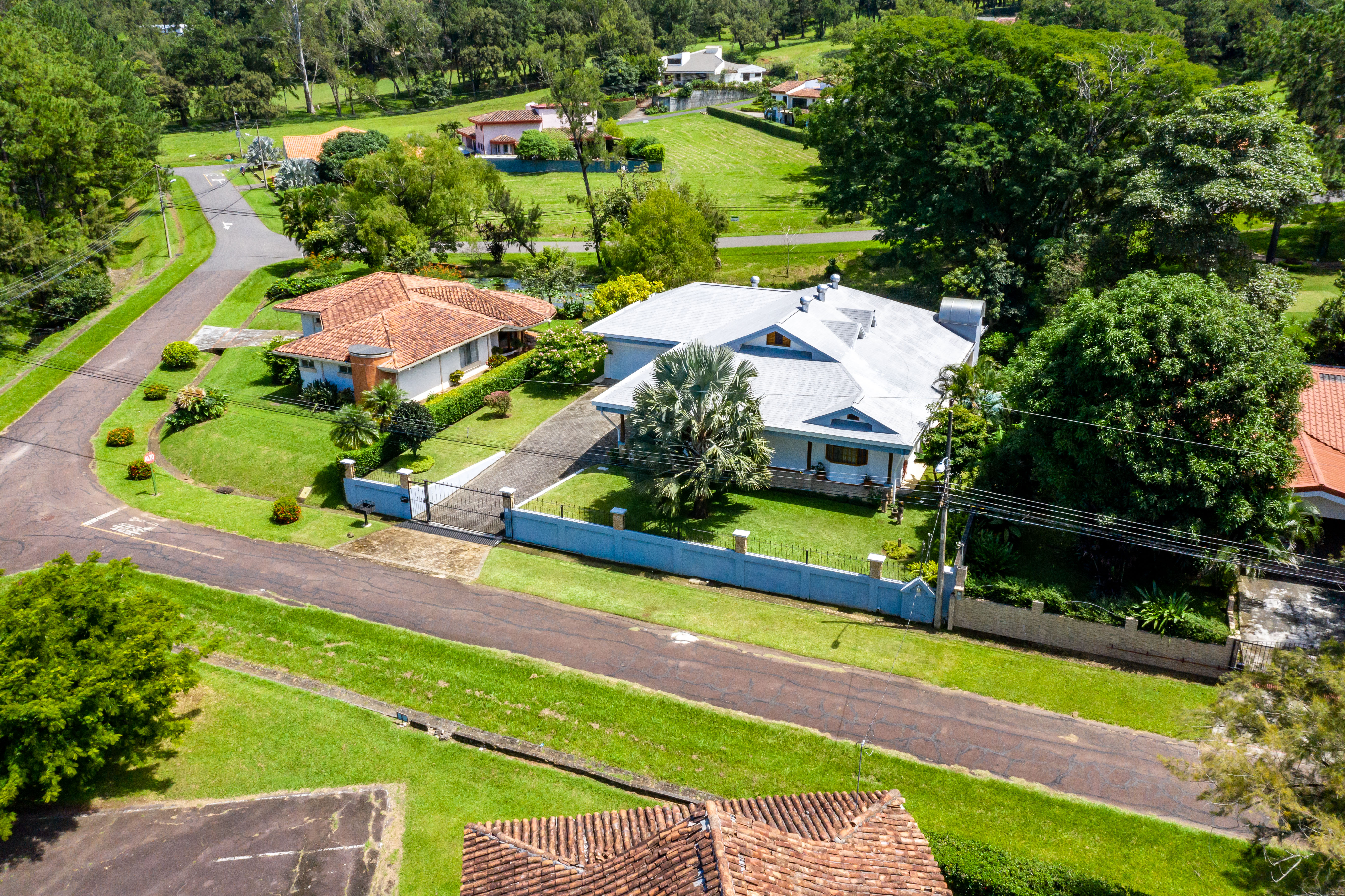 4 bed Single Family Homes For Sale in La Guacima, Alajuela - thumb 24