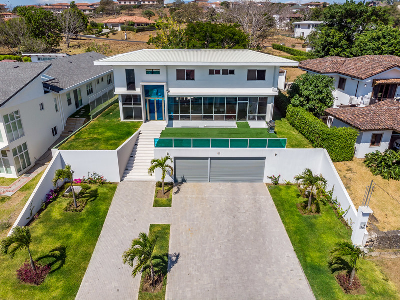 5 bed Single Family Homes For Sale in La Guacima, Alajuela - 1