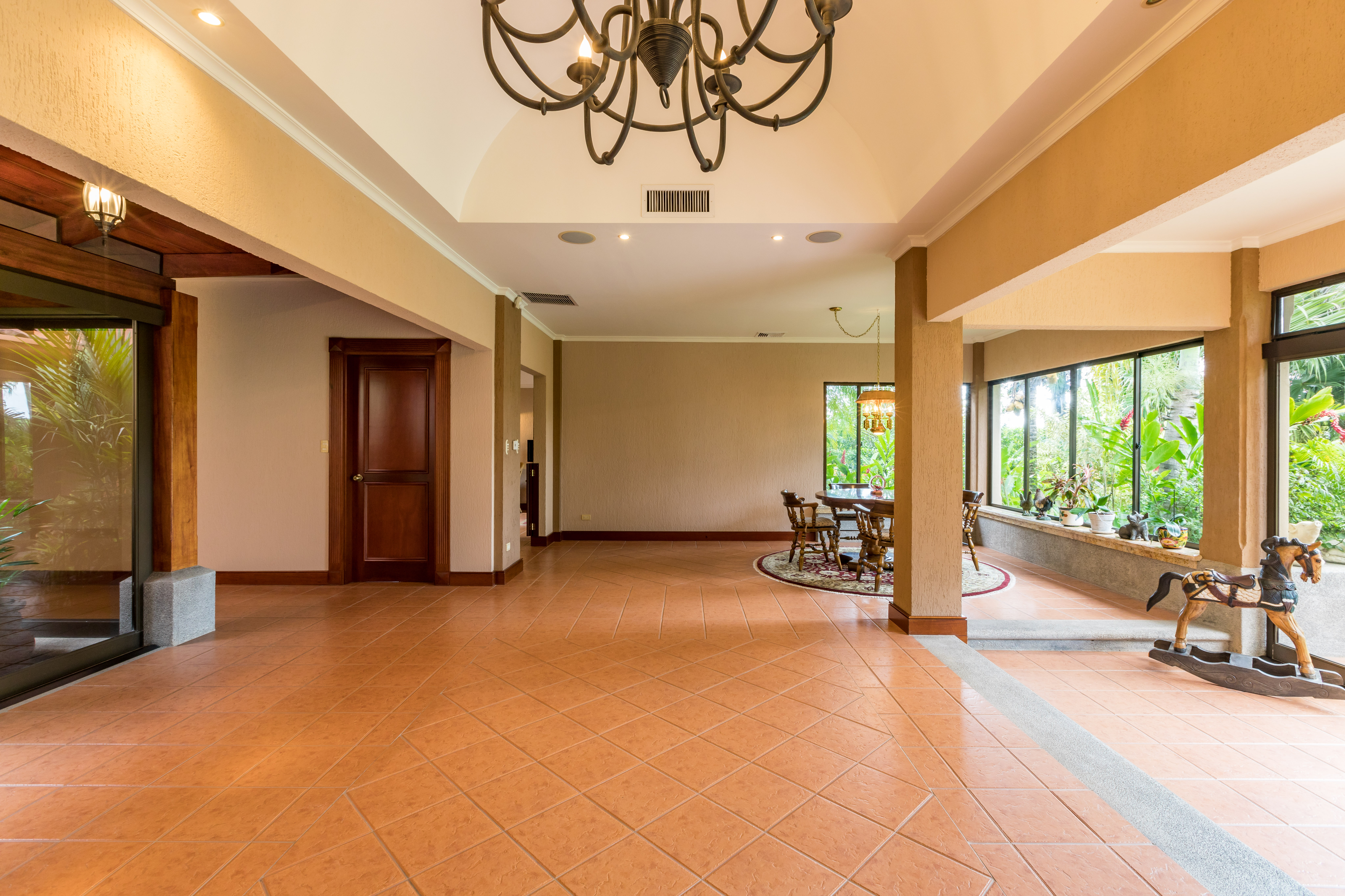 4 bed Single Family Homes For Sale in La Guacima, Alajuela - thumb 18