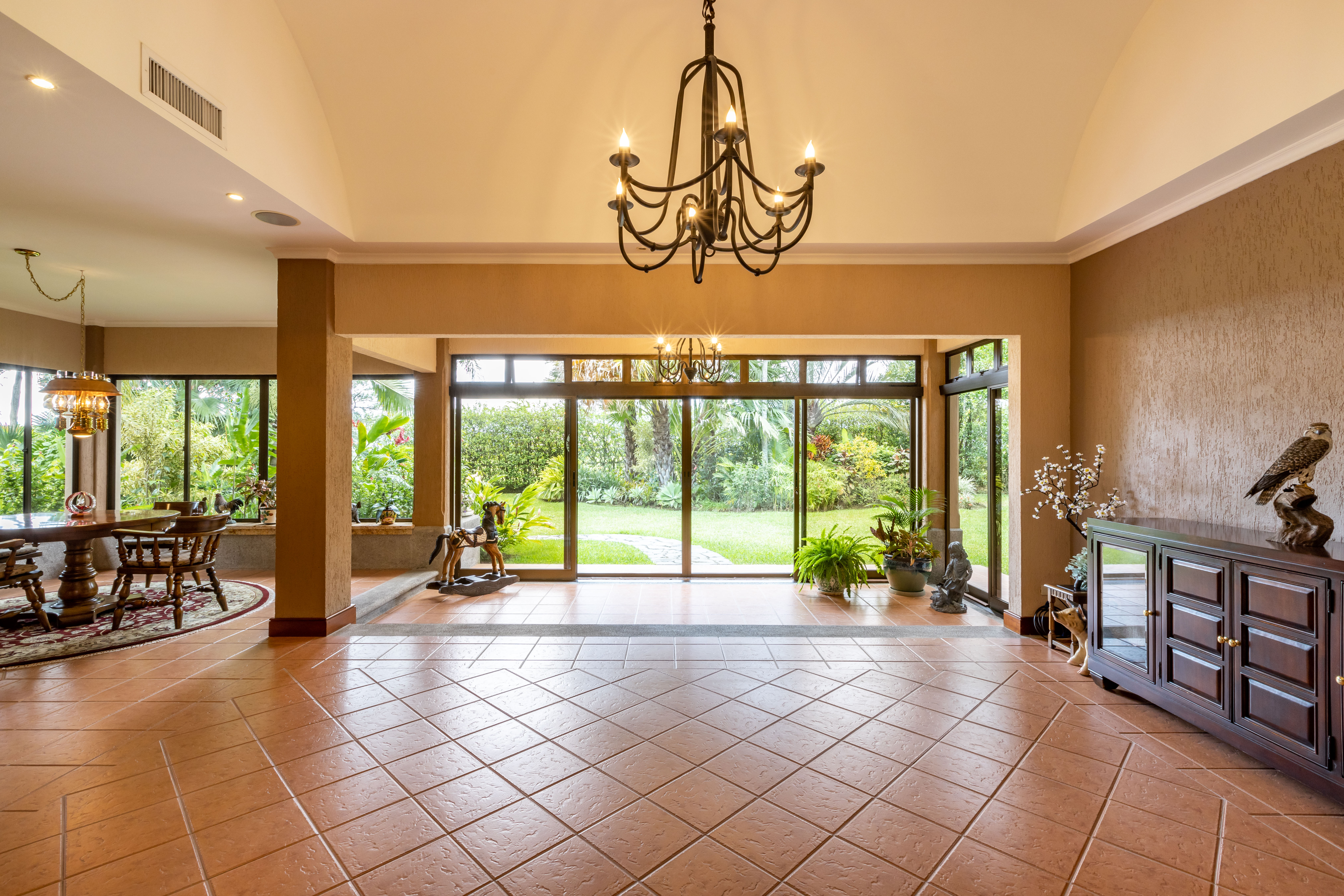 4 bed Single Family Homes For Sale in La Guacima, Alajuela - thumb 20