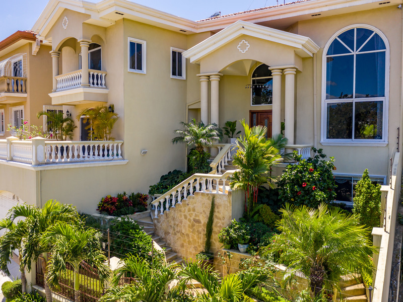 5 bed Single Family Homes For Sale in Belen, Heredia