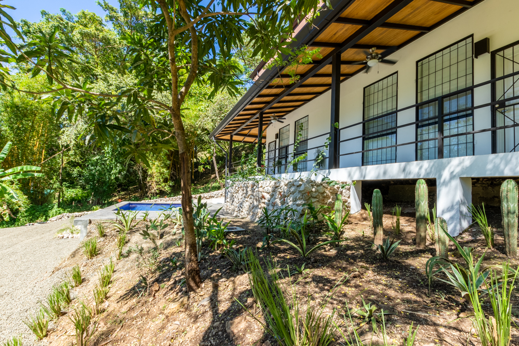 4 bed Single Family Homes For Sale in Nosara, Guanacaste - thumb 16