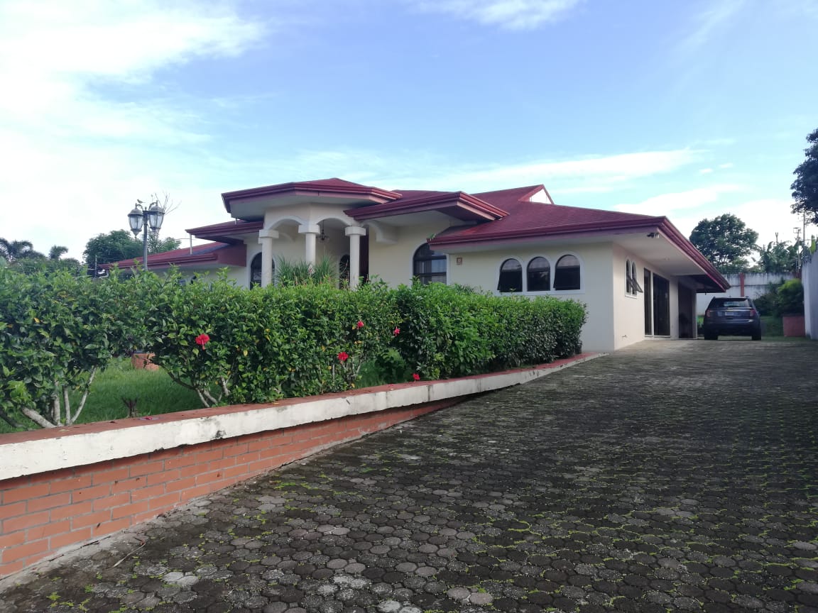 4 bed Single Family Homes For Sale in San Ramon, Alajuela - thumb 18