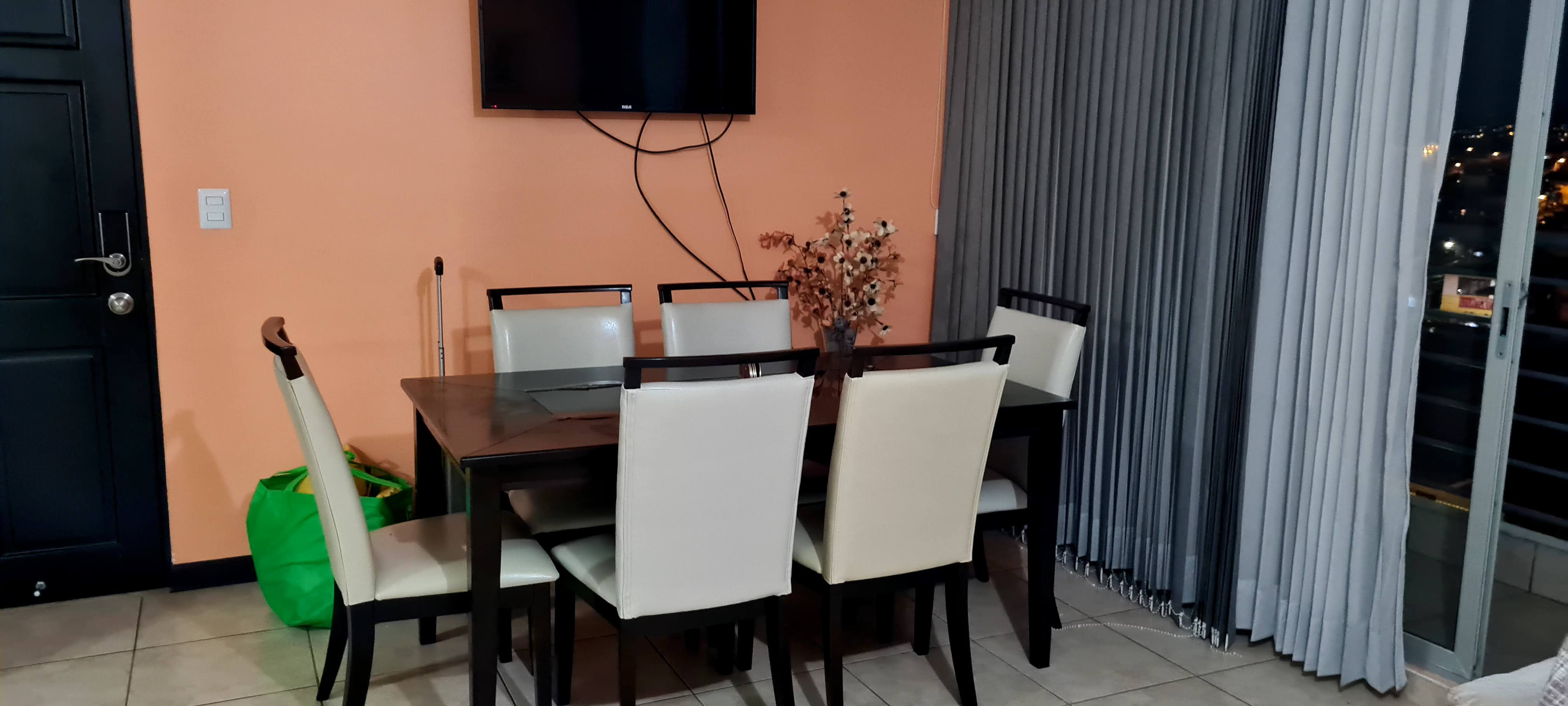 3 bed Condo For Sale in San Jose, San Jose - thumb 3