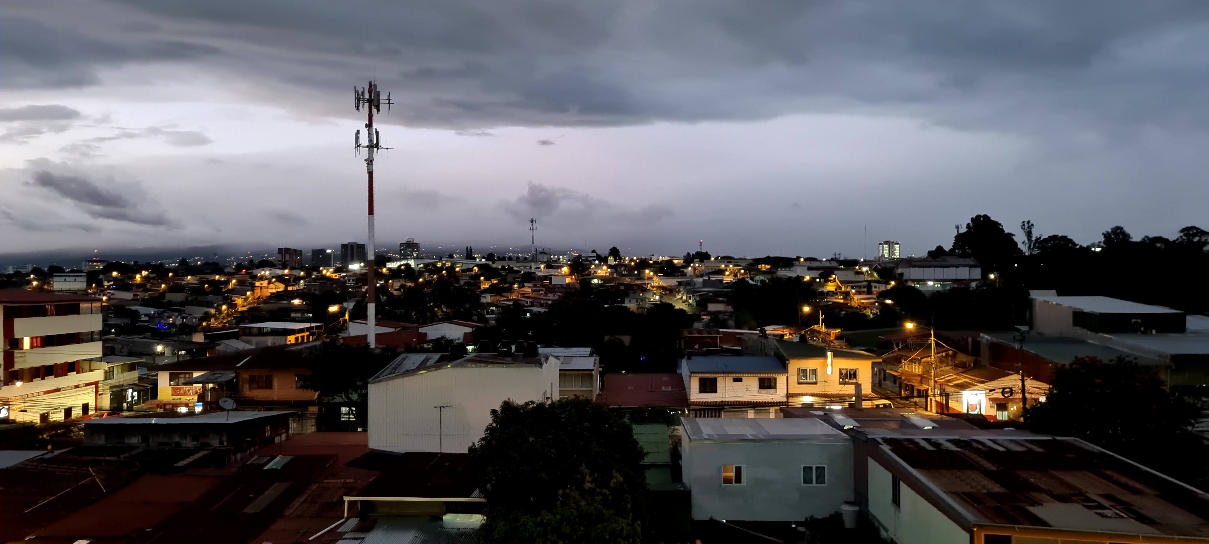 3 bed Condo For Sale in San Jose, San Jose - thumb 2