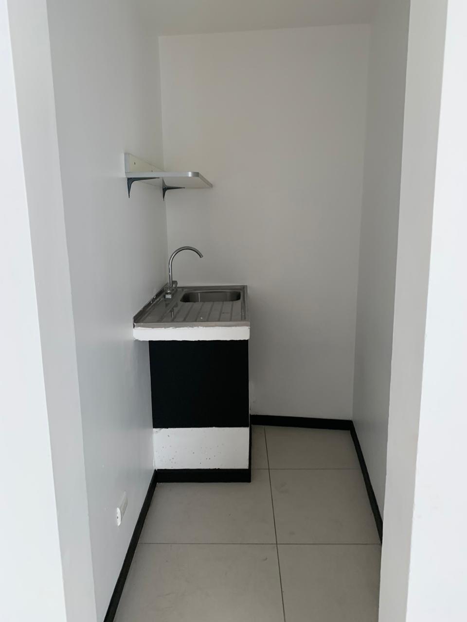 1 bed Commercial For Rent in Desamparados, San Jose - thumb 12