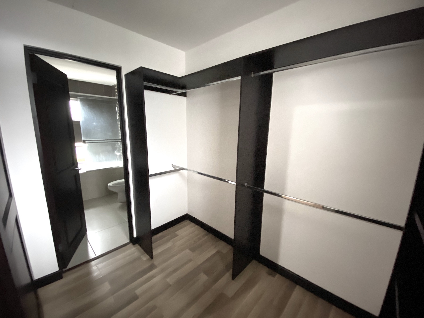 3 bed Single Family Homes For Sale in Santa Ana, San Jose - thumb 13