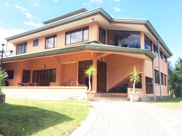 5 bed Single Family Homes For Sale in San Rafael, San Jose - thumb 6