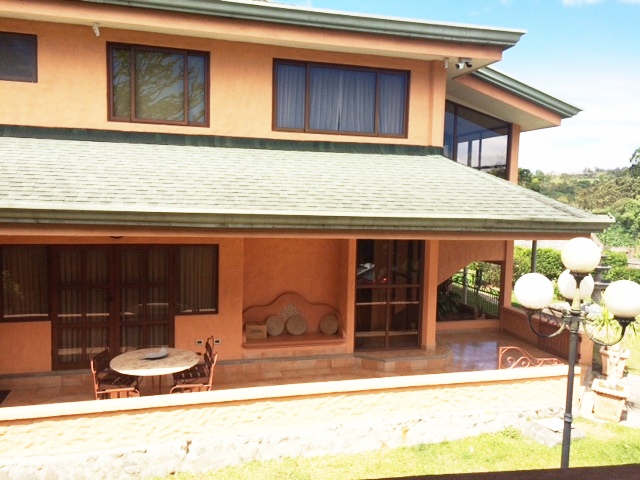 5 bed Single Family Homes For Sale in San Rafael, San Jose - thumb 8