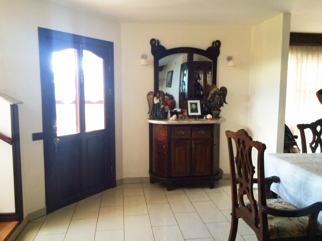 5 bed Single Family Homes For Sale in San Rafael, San Jose - thumb 1