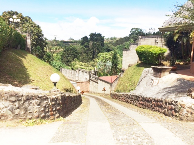 5 bed Single Family Homes For Sale in San Rafael, San Jose - thumb 3