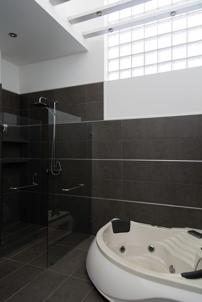 4 bed Condo For Sale in Santa Ana, San Jose - thumb 10