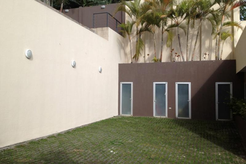 4 bed Condo For Sale in Santa Ana, San Jose - thumb 2