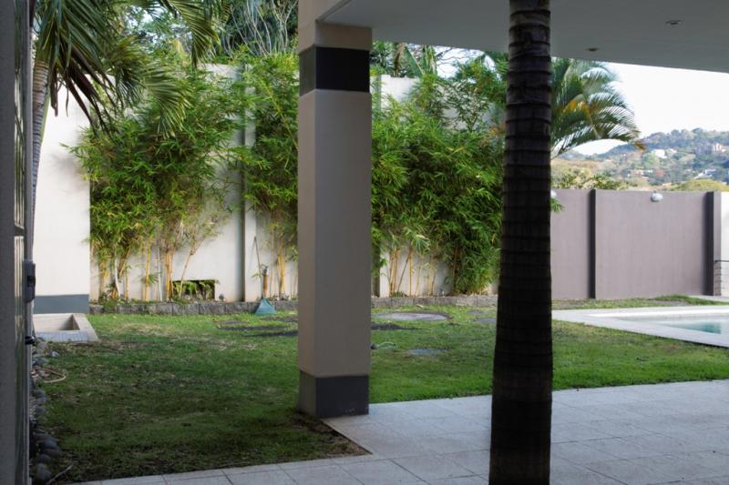 4 bed Condo For Sale in Santa Ana, San Jose - thumb 9