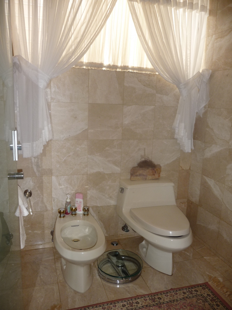 3 bed Single Family Homes For Sale in Curridabat, San Jose - thumb 7