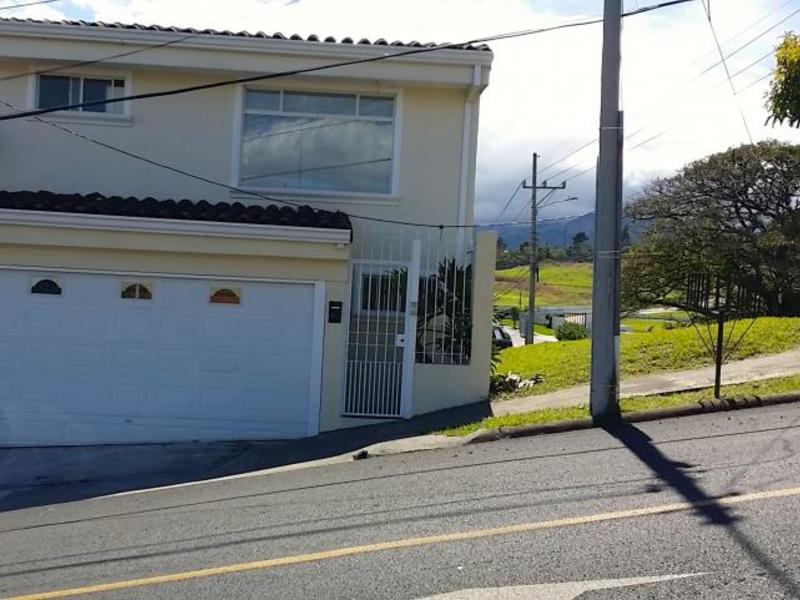 2 bed Single Family Homes For Rent in Escazu, San Jose - 1