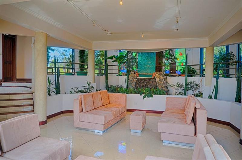 5 bed Single Family Homes For Sale in San Rafael, Heredia - thumb 21