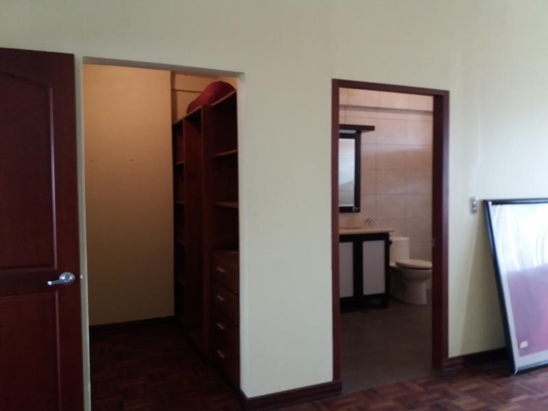 6 bed Commercial For Rent in Moravia, San Jose - thumb 3