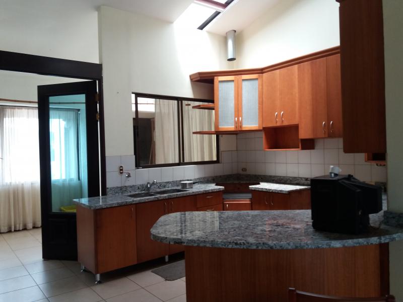 6 bed Commercial For Rent in Moravia, San Jose - thumb 20