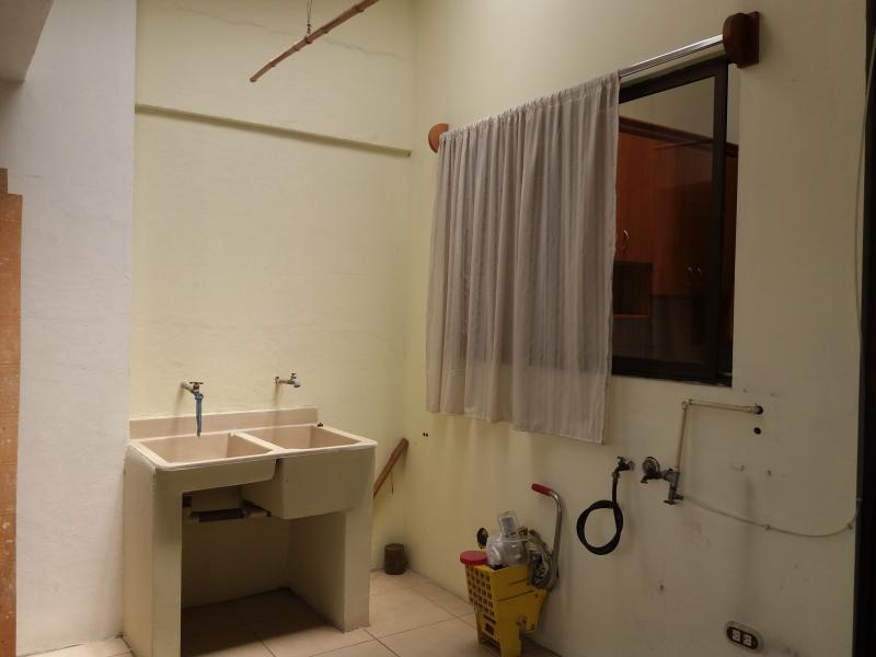 6 bed Commercial For Rent in Moravia, San Jose - thumb 7