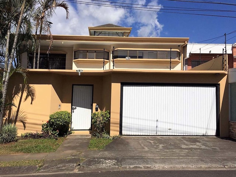 3 bed Single Family Homes For Sale in Curridabat, San Jose - 1