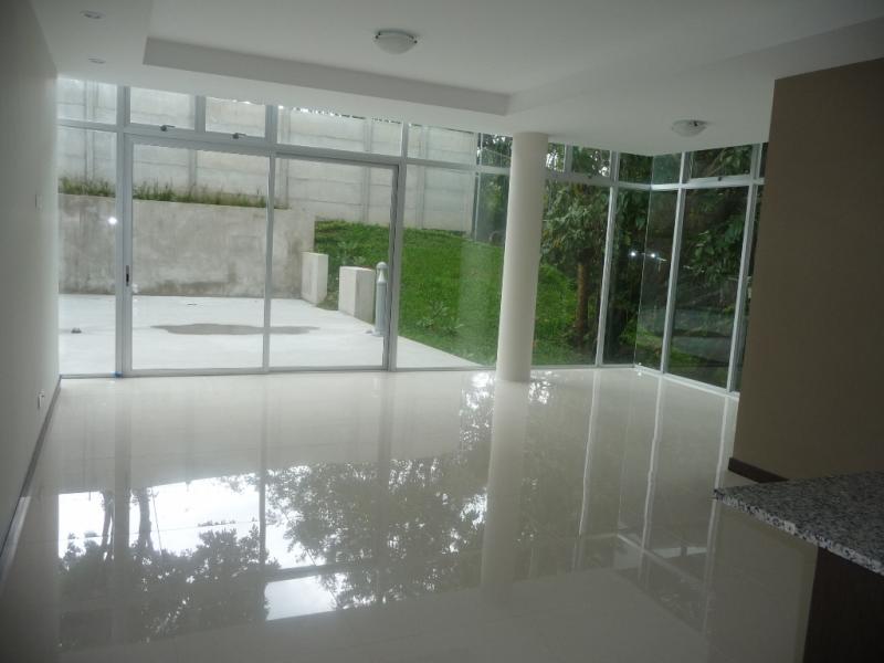 2 bed Apartment For Sale in Sabanilla, San Jose - thumb 2
