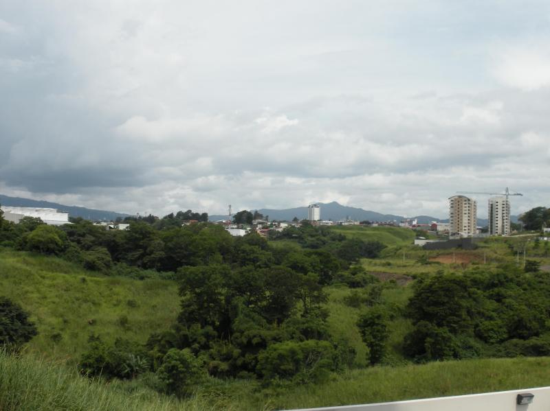 1 bed Apartment For Sale in La Uruca, San Jose - thumb 4
