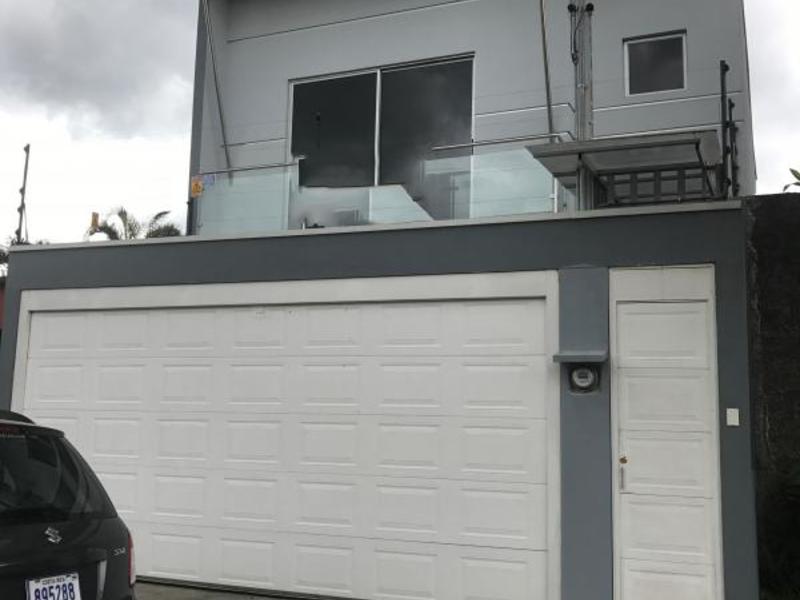 3 bed Single Family Homes For Sale in Curridabat, San Jose - 1