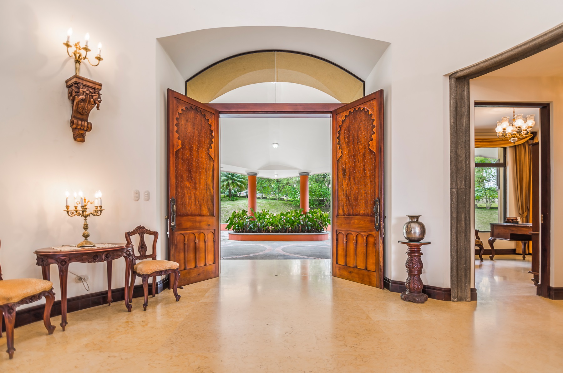 4 bed Single Family Homes For Sale in Curridabat, San Jose - thumb 7