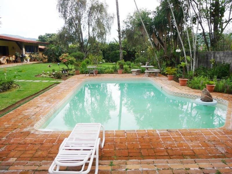 5 bed Single Family Homes For Sale in Curridabat, San Jose - thumb 16