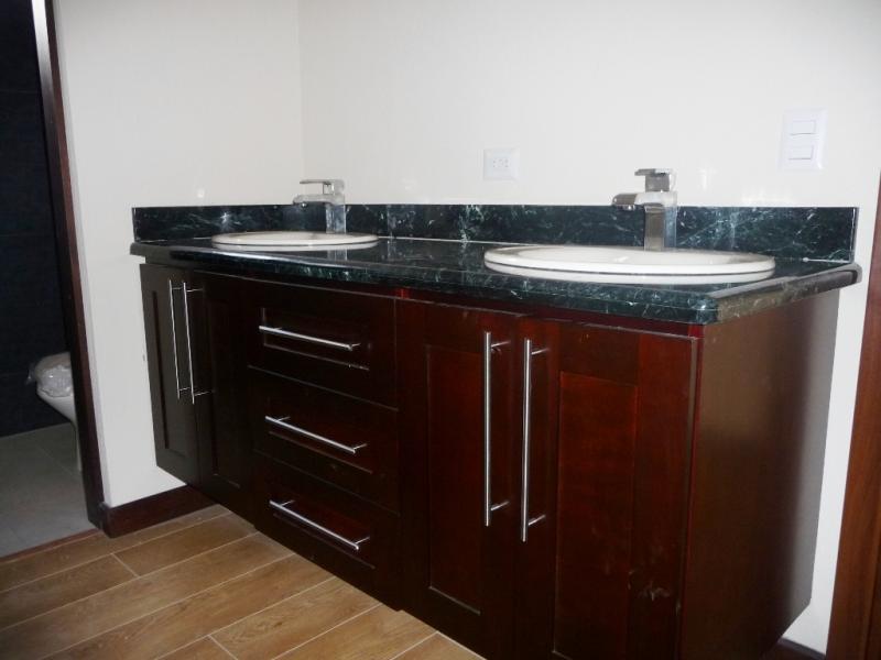 4 bed Single Family Homes For Sale in Curridabat, San Jose - thumb 10