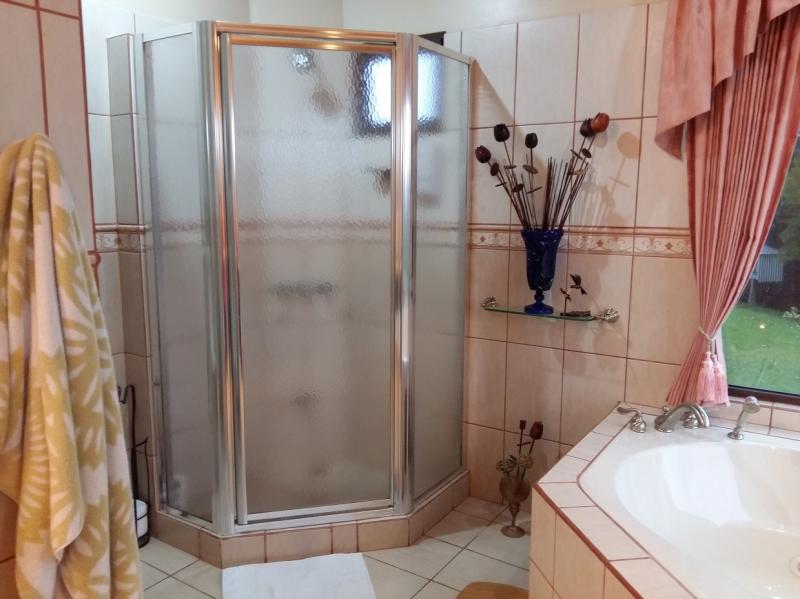 3 bed Condo For Sale in Moravia, San Jose - thumb 2