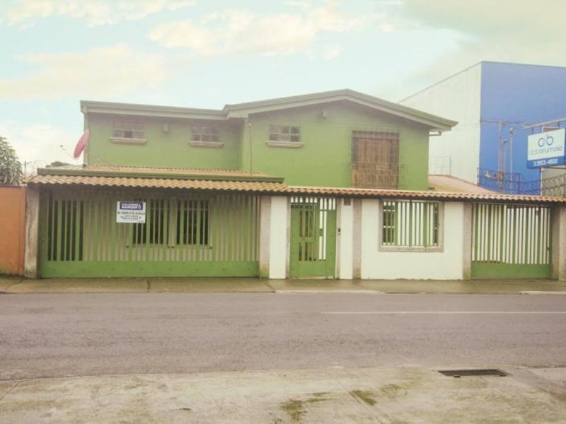 5 bed Single Family Homes For Rent in Paraíso, Cartago - 1