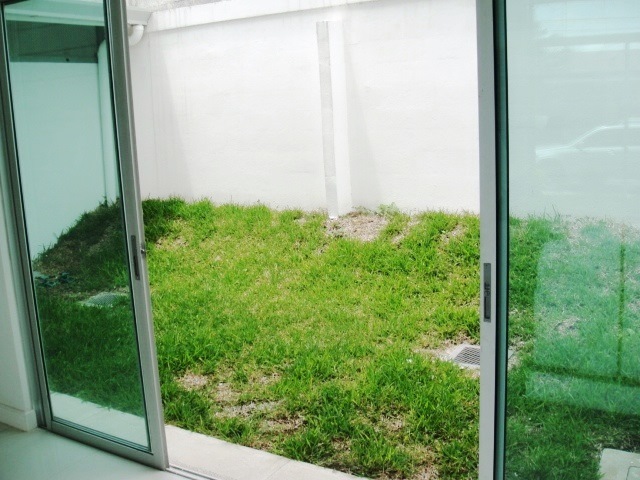 4 bed Single Family Homes For Sale in Santa Ana, San Jose - thumb 2