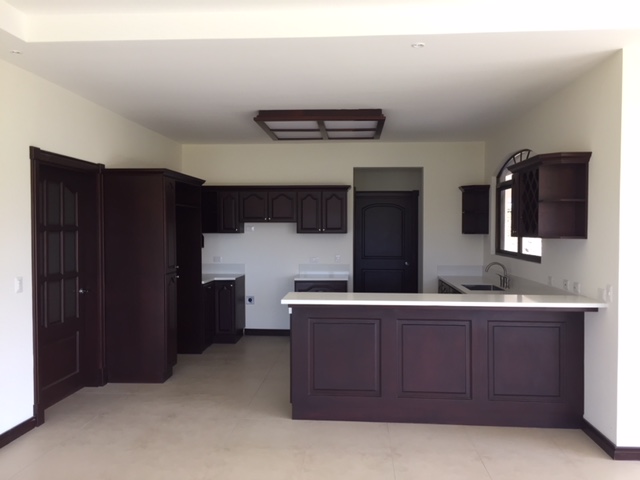 4 bed Condo For Sale in San Isidro, Heredia - thumb 4