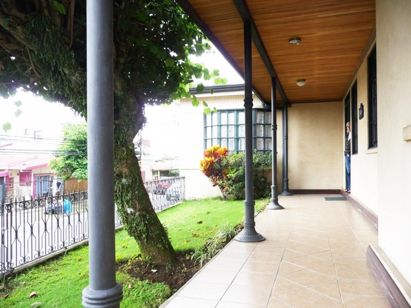 3 bed Single Family Homes For Sale in San Pedro, San Jose - thumb 12