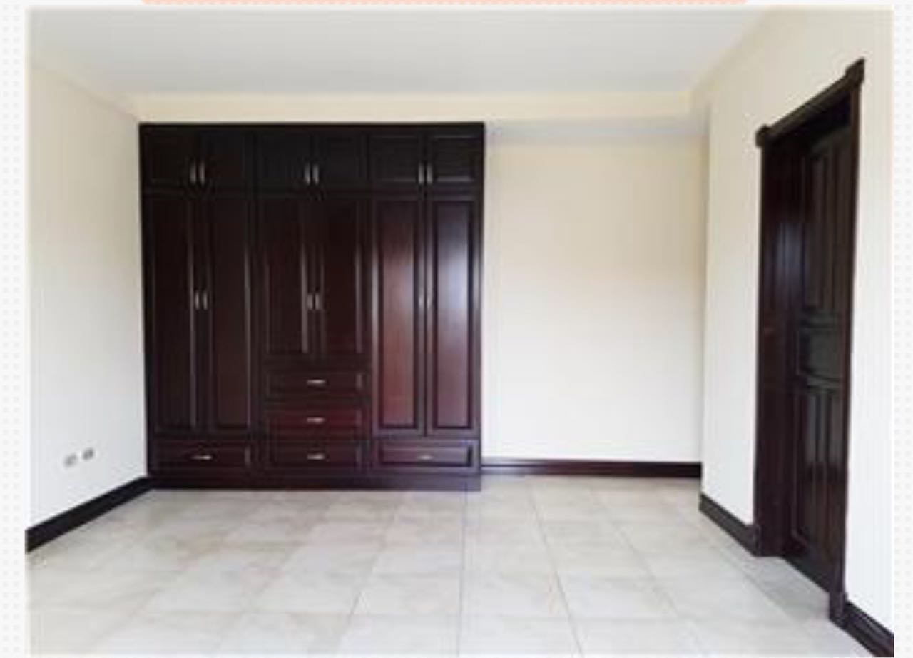 4 bed Commercial For Sale in San Jose, San Jose - thumb 2